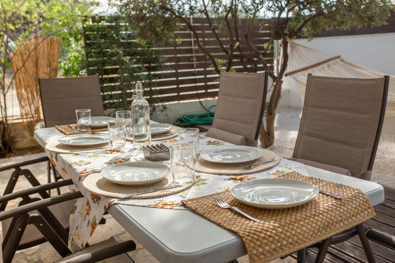 Rafia Loft Loutraki, Garden & Pool Table - Beach Εξωτερικό φωτογραφία